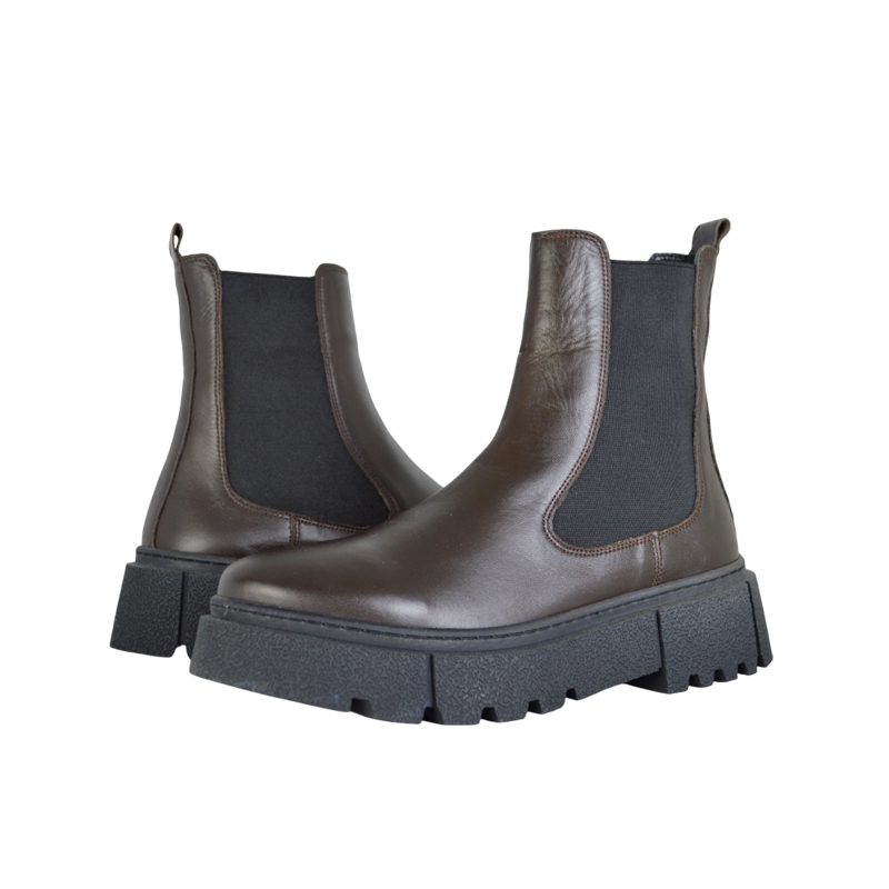 შუზი Molly Bessa