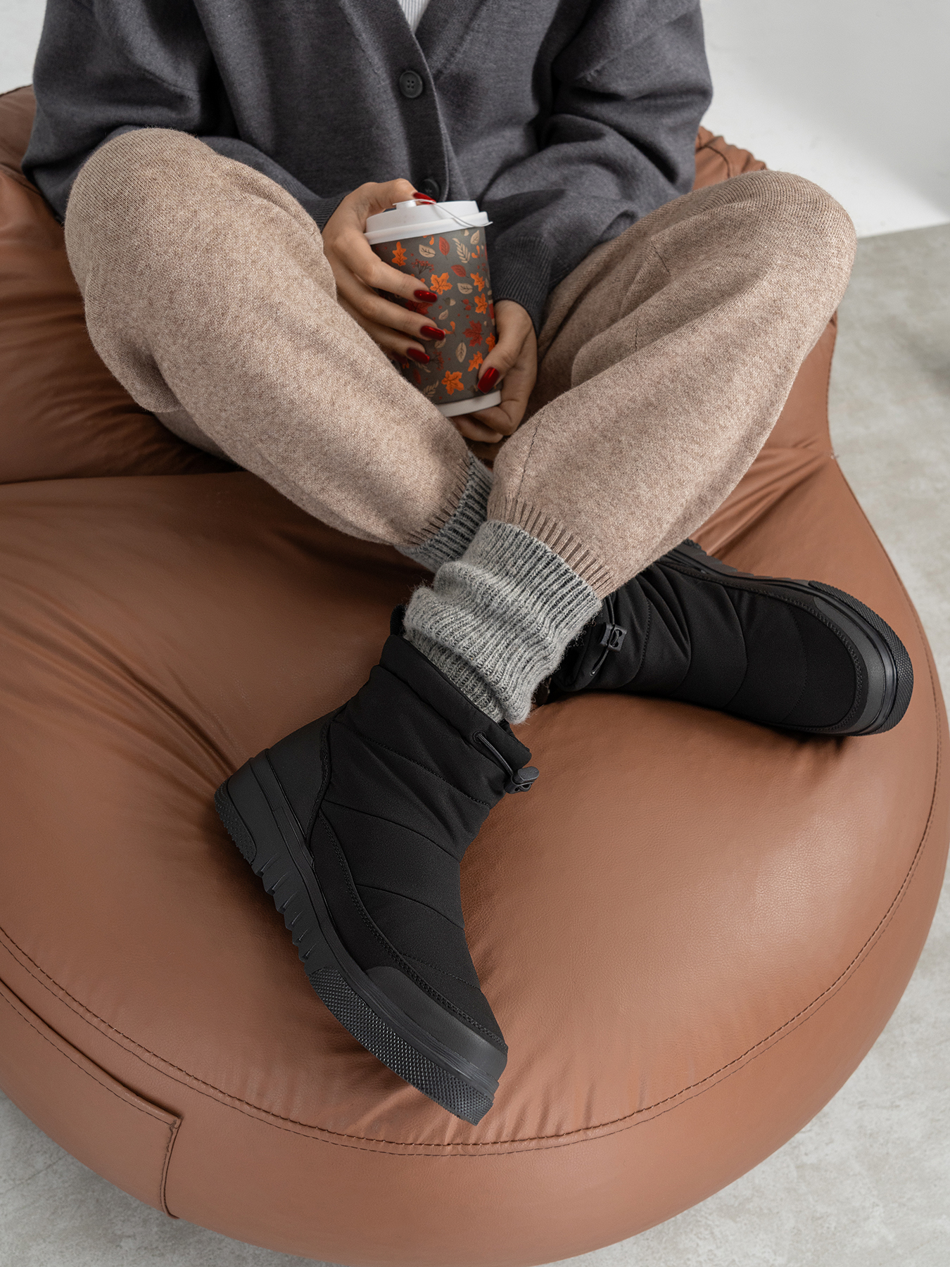 შუზი GRUNBERG