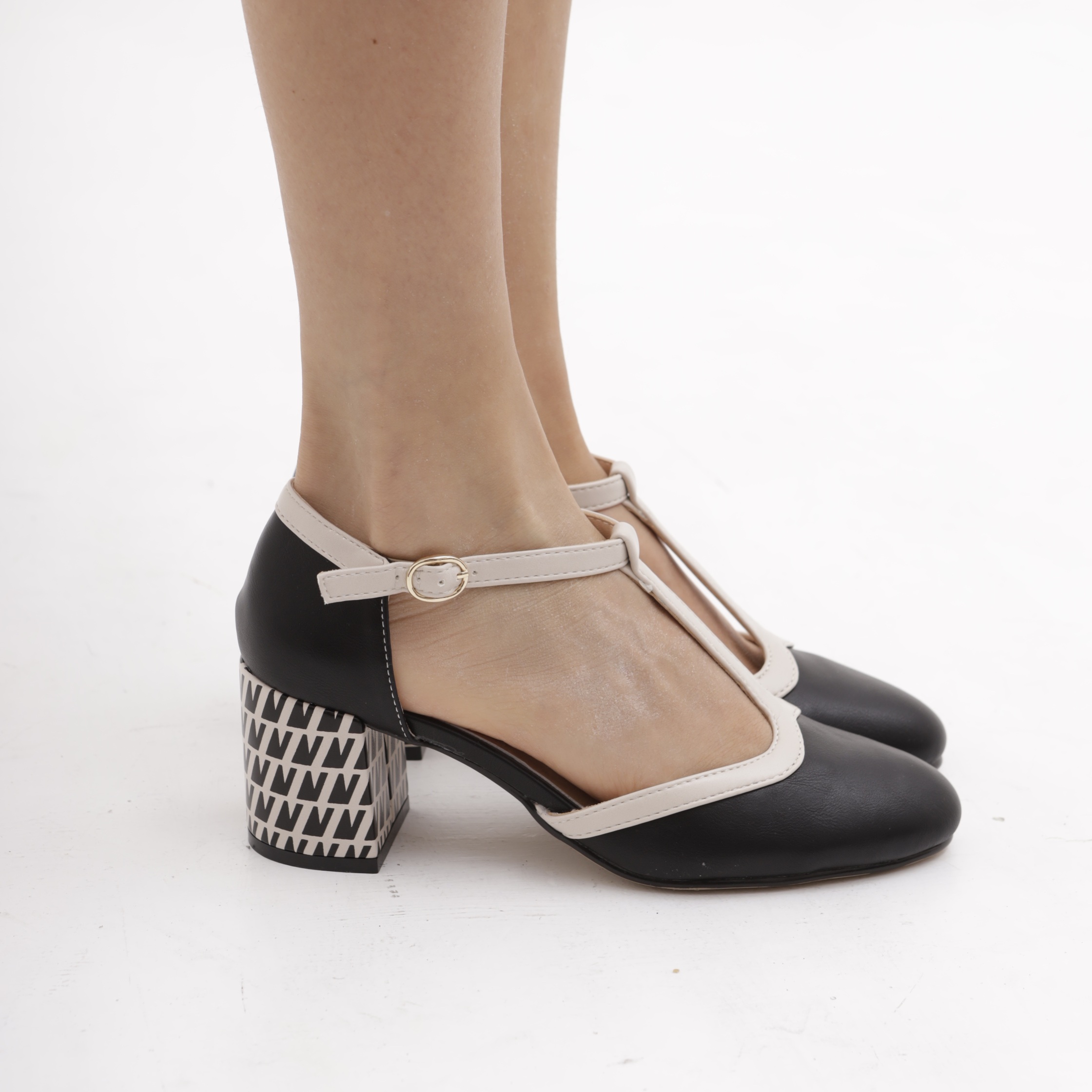 კლასიკური CRICHIC