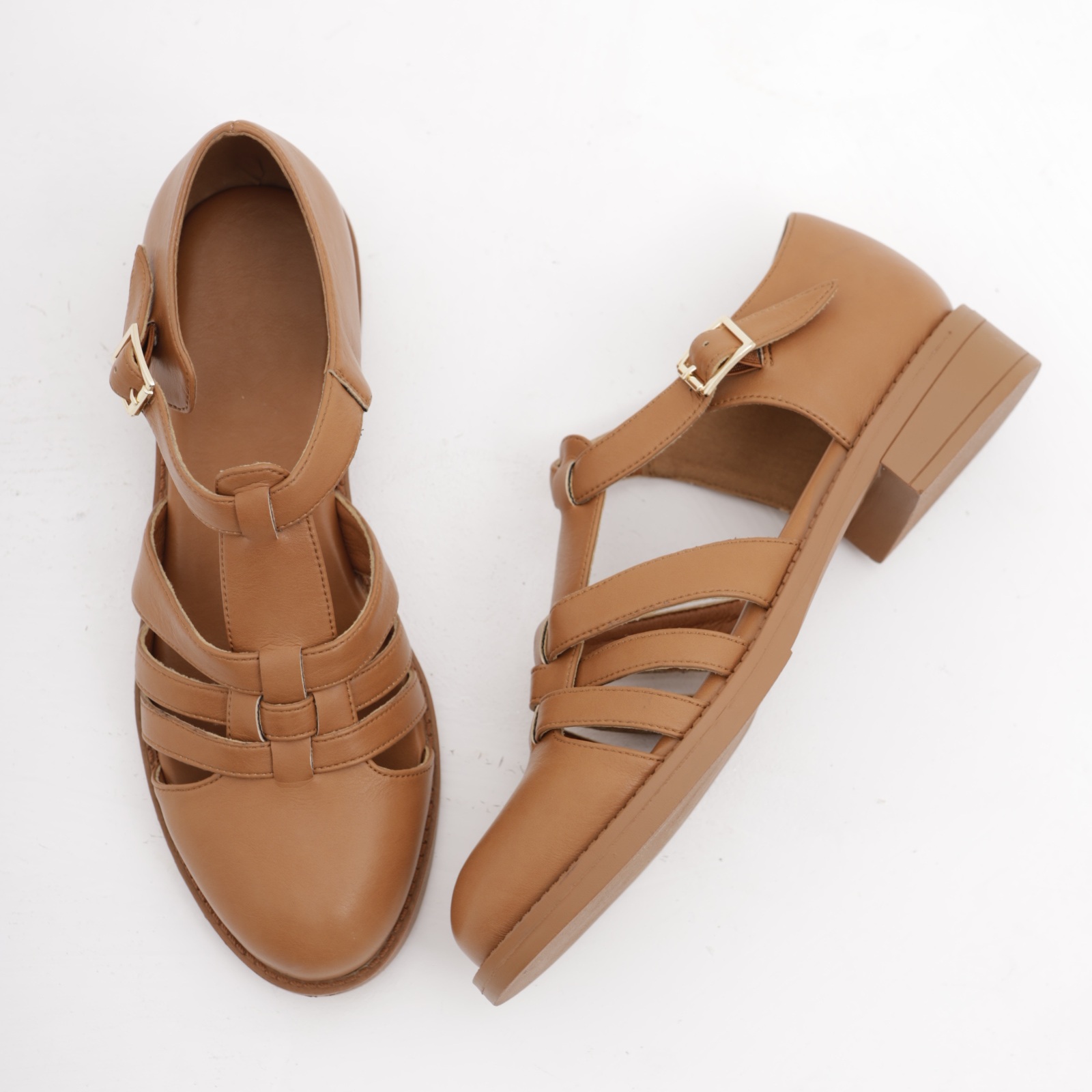 სანდალი CRICHIC