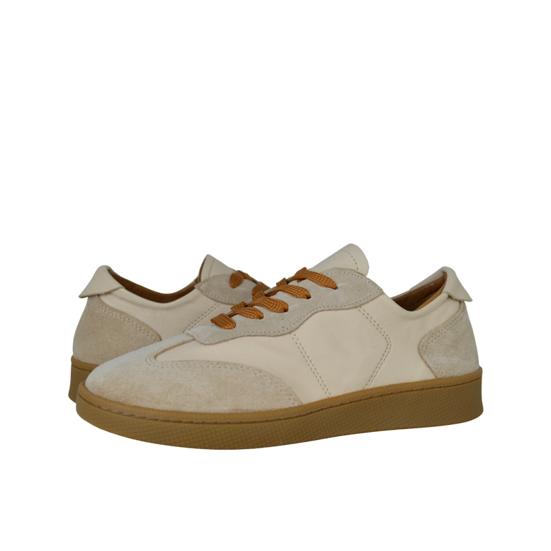 კედი Molly Bessa