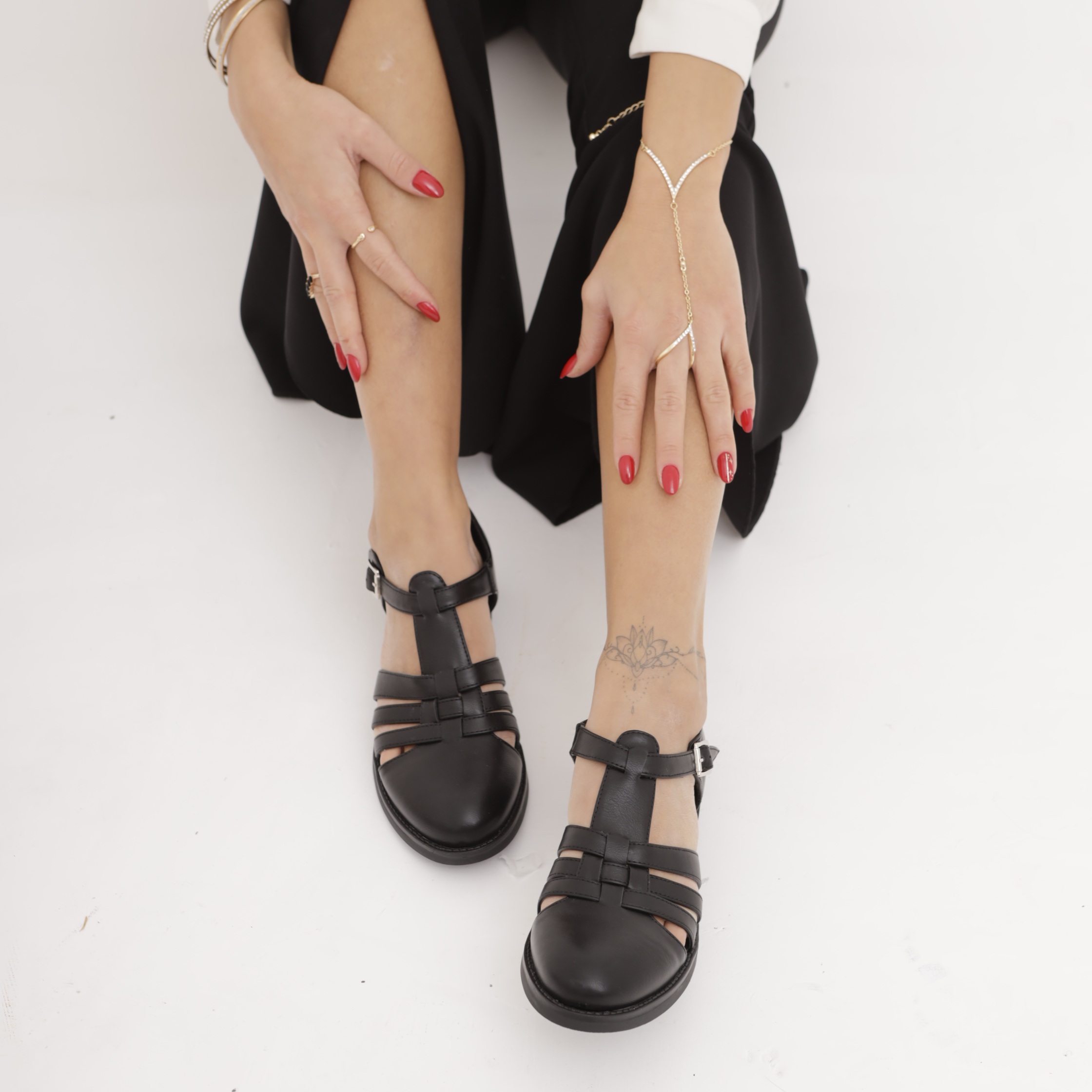 სანდალი CRICHIC