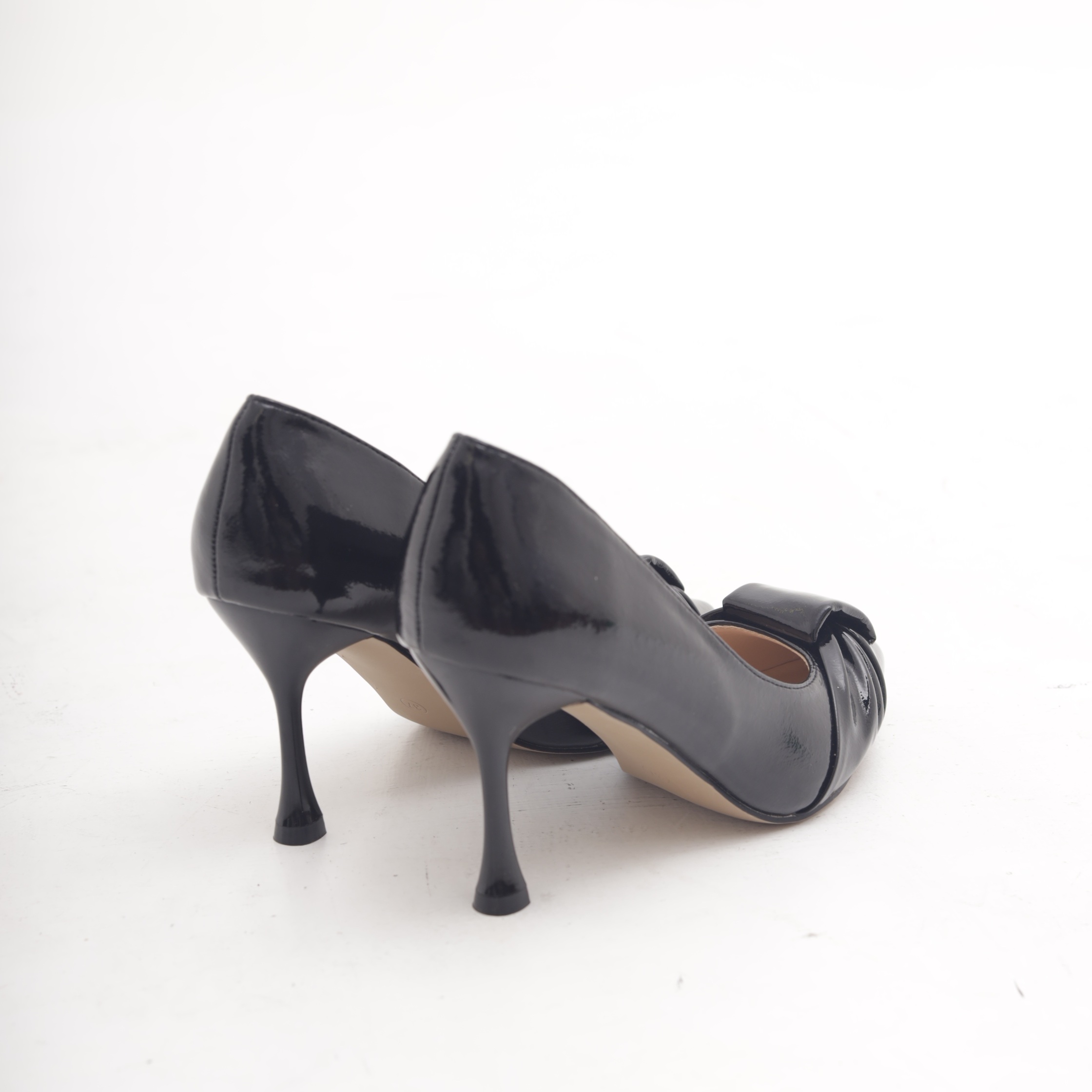 კლასიკური  CRICHIC